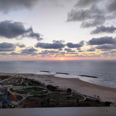 Sunset Suite Sea&Sky アシュケロン エクステリア 写真