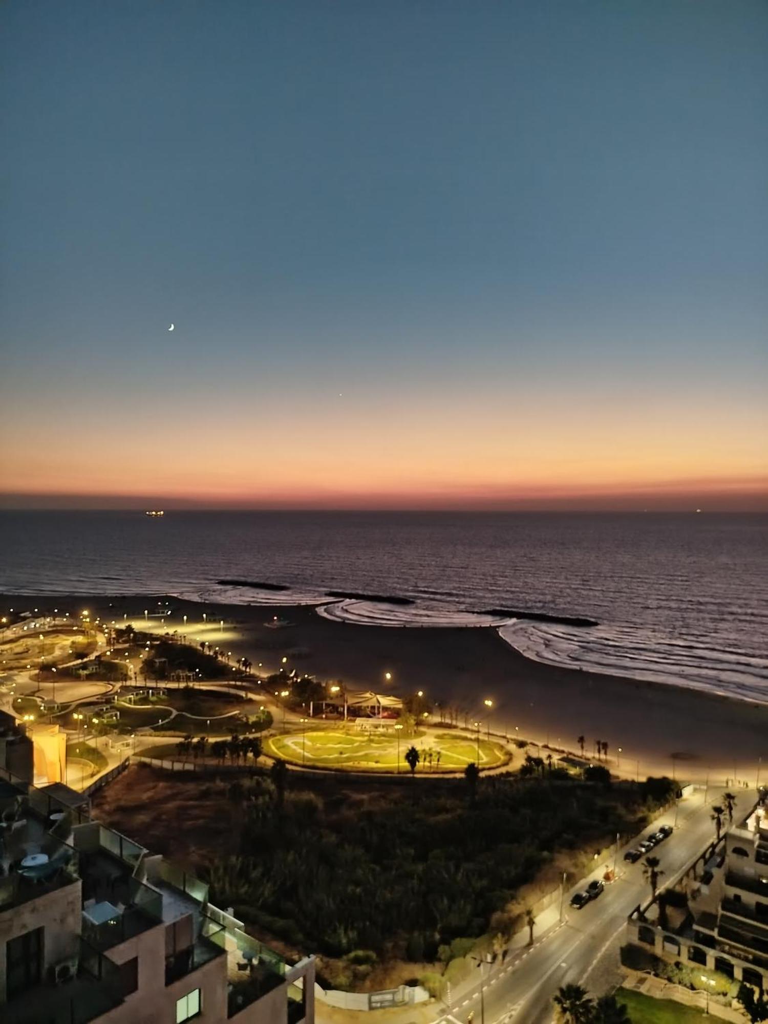 Sunset Suite Sea&Sky アシュケロン エクステリア 写真