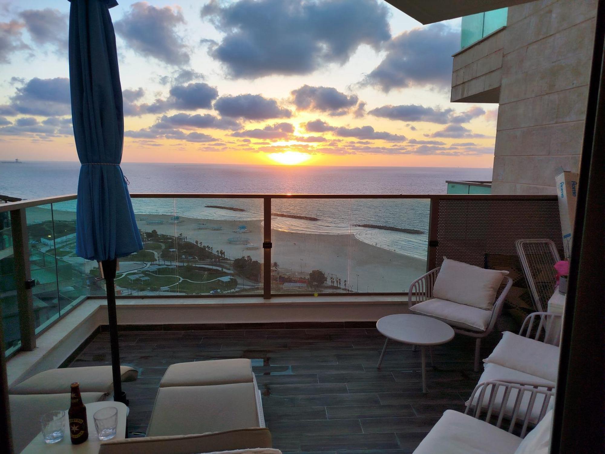 Sunset Suite Sea&Sky アシュケロン エクステリア 写真